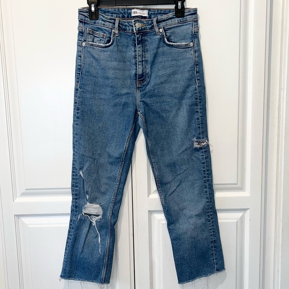 Zara Straight Leg Ankle-Length Distressed Blue Jeans Size 8 - Picture 3 of 7